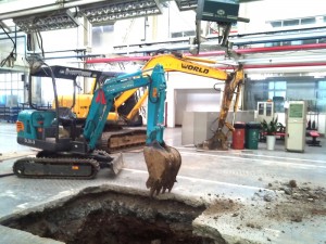 廠房內(nèi)施工案例