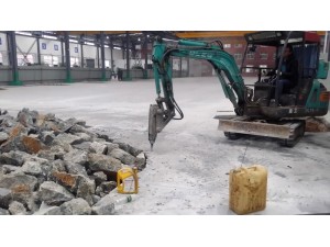 廠房內(nèi)施工案例