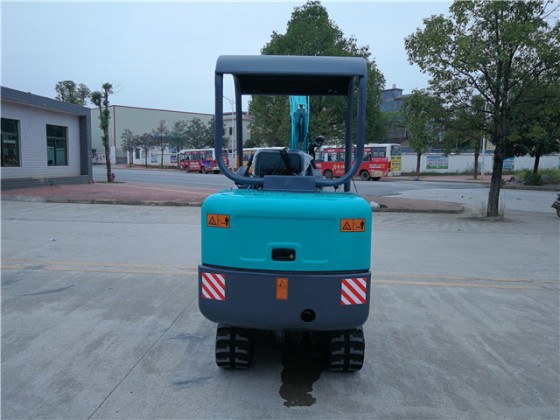 DL 15-9微型挖掘機(jī)